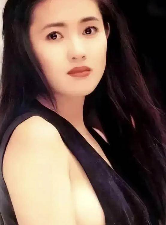 李麗珍17歲走紅,60歲罕見談轉型原因,弟弟留學成關鍵